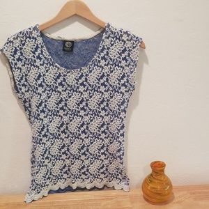 Bobeau Mesh Top - blue and white
